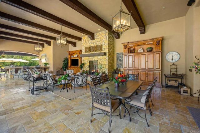 6314 El Apajo, Rancho Santa Fe, CA 92067