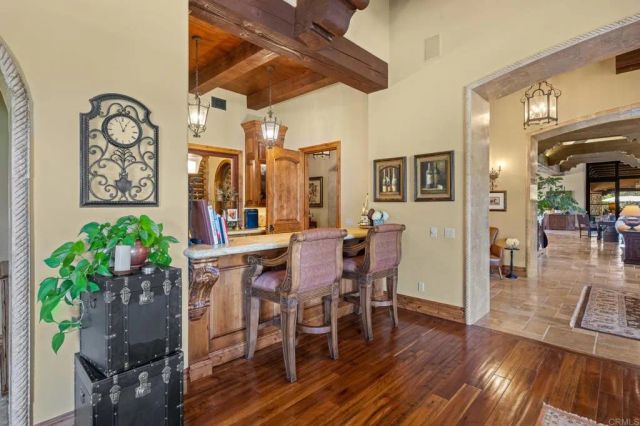 6314 El Apajo, Rancho Santa Fe, CA 92067