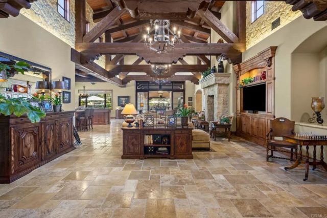 6314 El Apajo, Rancho Santa Fe, CA 92067