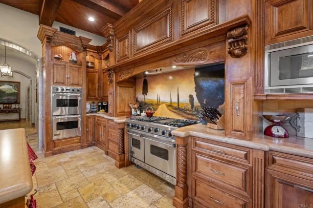 6314 El Apajo, Rancho Santa Fe, CA 92067