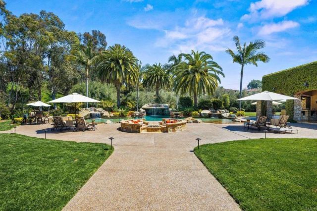 6314 El Apajo, Rancho Santa Fe, CA 92067