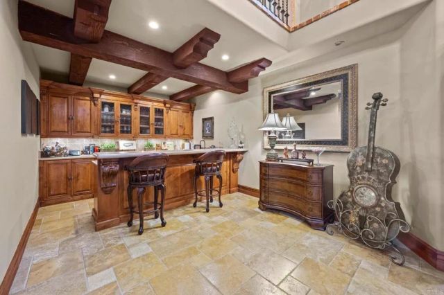 6314 El Apajo, Rancho Santa Fe, CA 92067