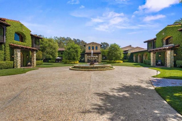 6314 El Apajo, Rancho Santa Fe, CA 92067