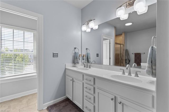 130 Jaclyn DR, Suffolk, VA 23434