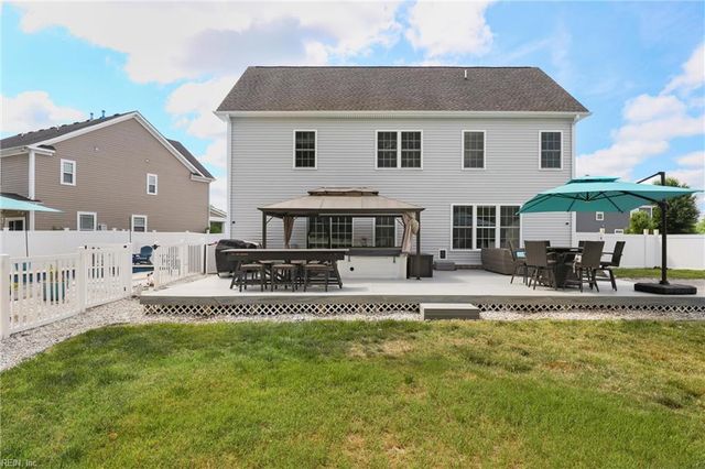130 Jaclyn DR, Suffolk, VA 23434