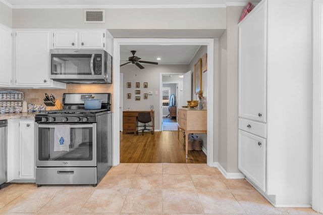 1383 S WHITE STATION RD, Memphis, TN 38117