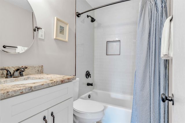 1383 S WHITE STATION RD, Memphis, TN 38117