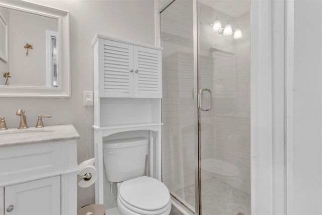 1383 S WHITE STATION RD, Memphis, TN 38117