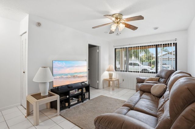 1387 Longarzo Place, West Palm Beach, FL 33415