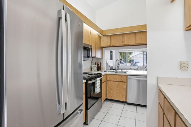 1387 Longarzo Place, West Palm Beach, FL 33415