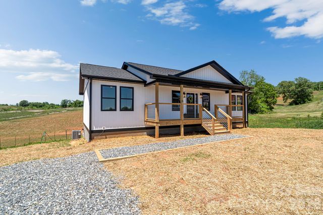 33 Pilgrims Path Lane, Alexander, NC 28701