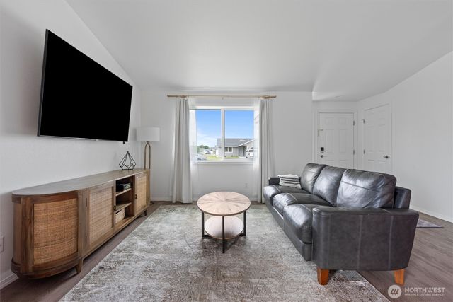 318 N Saratoga Way, Moses Lake, WA 98837