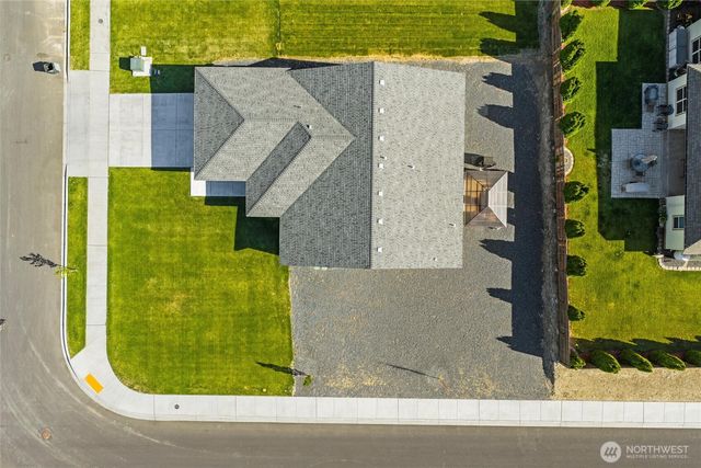 318 N Saratoga Way, Moses Lake, WA 98837