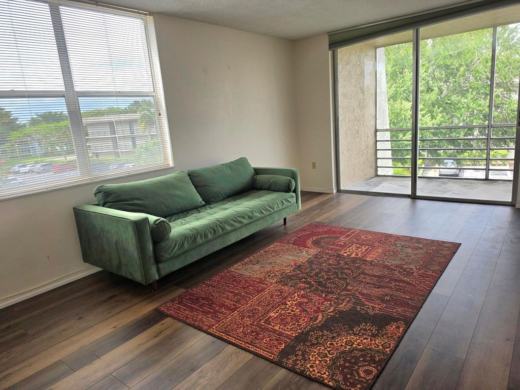 9330 Lime Bay Boulevard 301, Tamarac, FL 33321