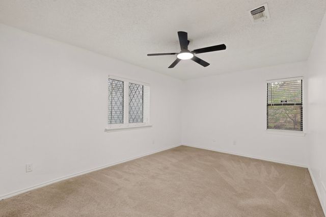 2008 Turf Club Drive, Arlington, TX 76017