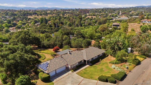 1621 Prince Street, Fallbrook, CA 92028