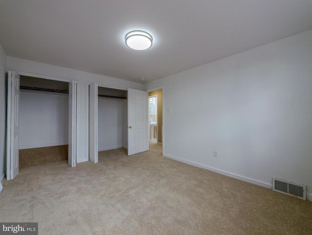 325 WHITE AVE, Linwood, PA 19061