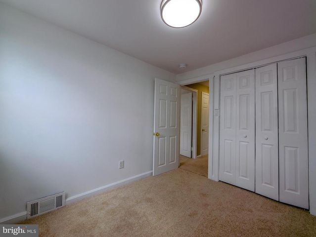 325 WHITE AVE, Linwood, PA 19061