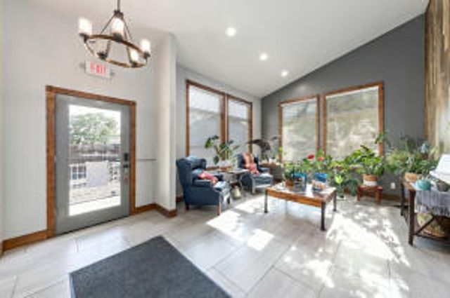 877 NE 7th Street, Grants Pass, OR 97526