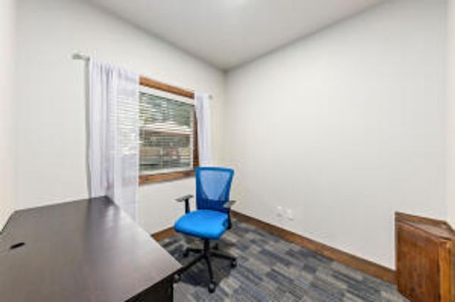 877 NE 7th Street, Grants Pass, OR 97526