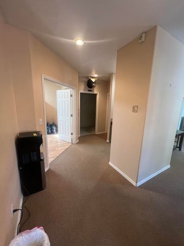 877 NE 7th Street, Grants Pass, OR 97526