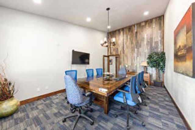 877 NE 7th Street, Grants Pass, OR 97526