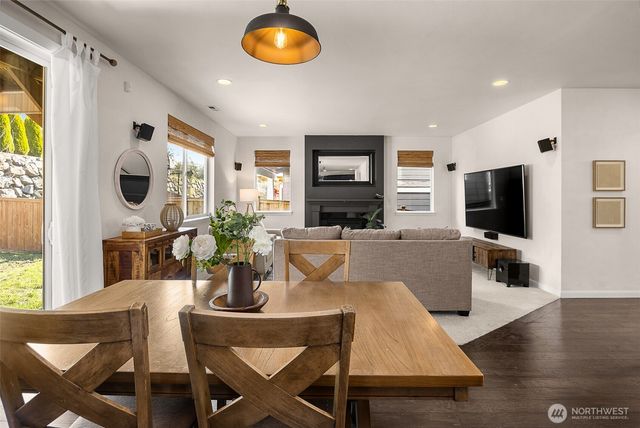 807 77th Drive SE, Lake Stevens, WA 98258