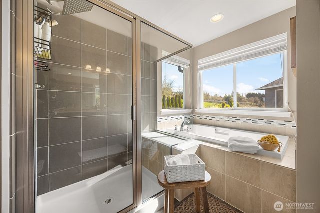 807 77th Drive SE, Lake Stevens, WA 98258