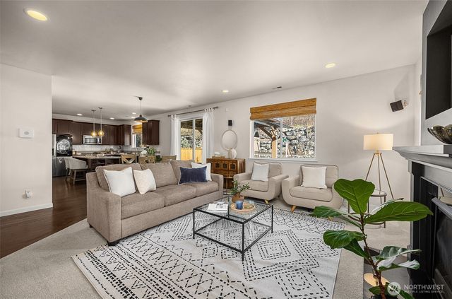 807 77th Drive SE, Lake Stevens, WA 98258