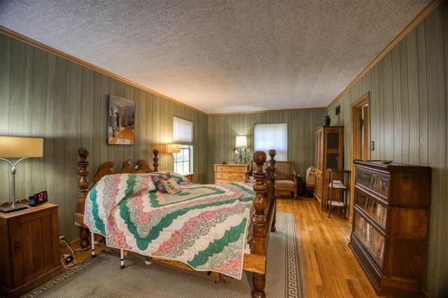 21 Rambling Road, Palestine, TX 75801