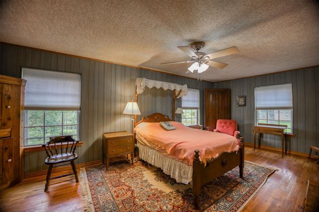 21 Rambling Road, Palestine, TX 75801
