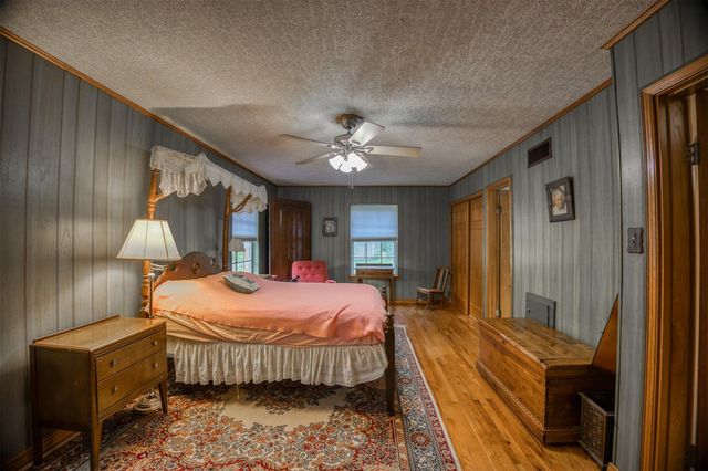 21 Rambling Road, Palestine, TX 75801