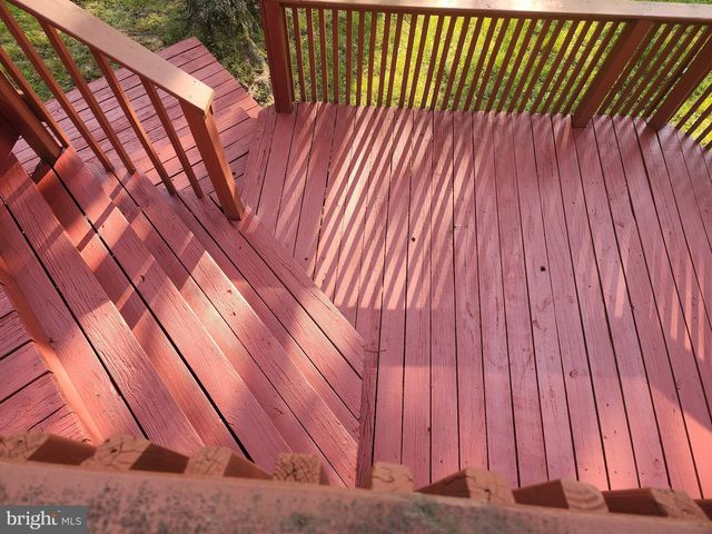 1113 E PATUXENT DR, La Plata, MD 20646
