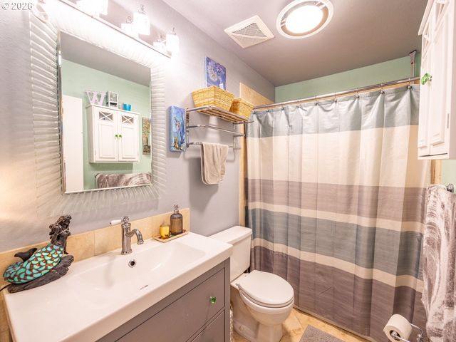 2331 Sw 27TH Dr, Gresham, OR 97080
