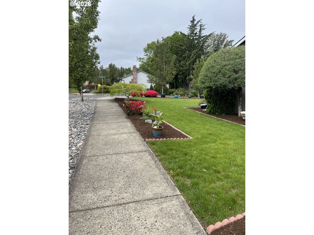 2331 Sw 27TH Dr, Gresham, OR 97080