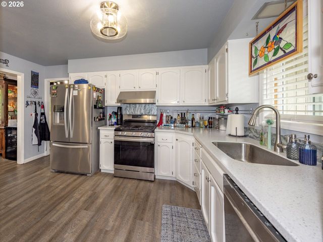 2331 Sw 27TH Dr, Gresham, OR 97080