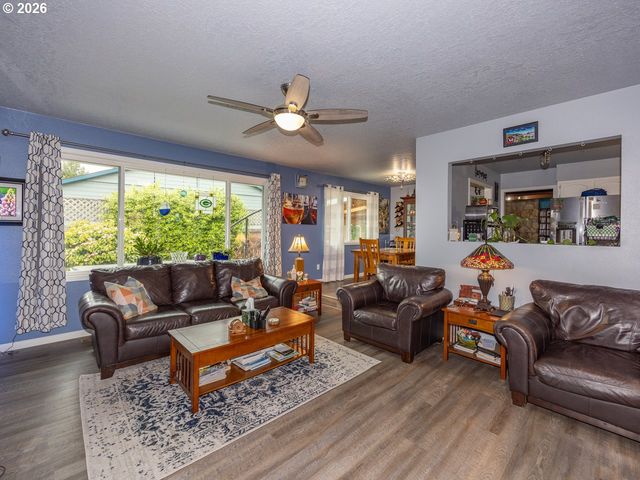2331 Sw 27TH Dr, Gresham, OR 97080