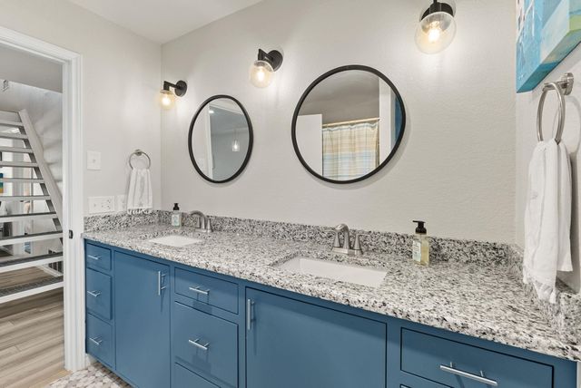 1707 Aztec TRL, Kingsland, TX 78639