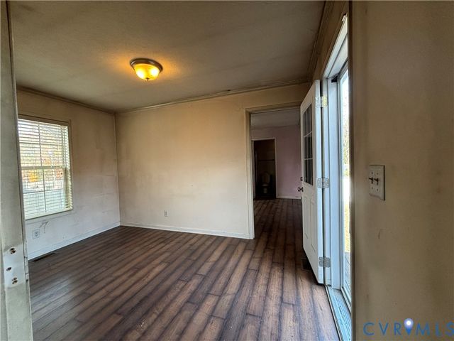 2900 Libwood Ave, Ampthill, VA 23237