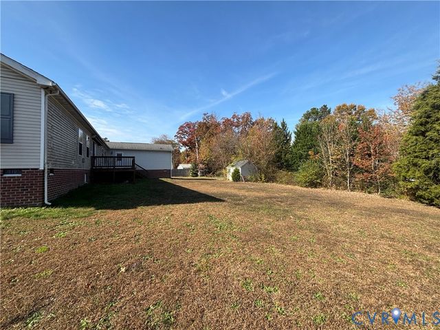 2900 Libwood Ave, Ampthill, VA 23237
