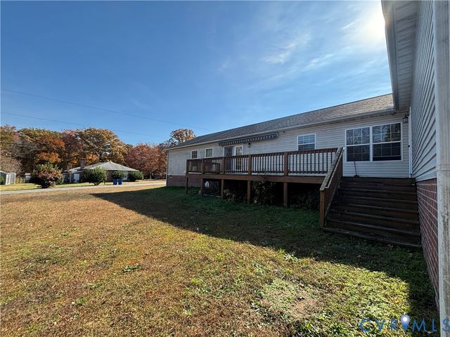 2900 Libwood Ave, Ampthill, VA 23237