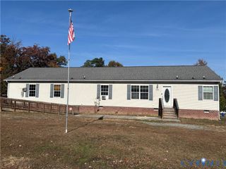 2900 Libwood Ave, Ampthill, VA 23237
