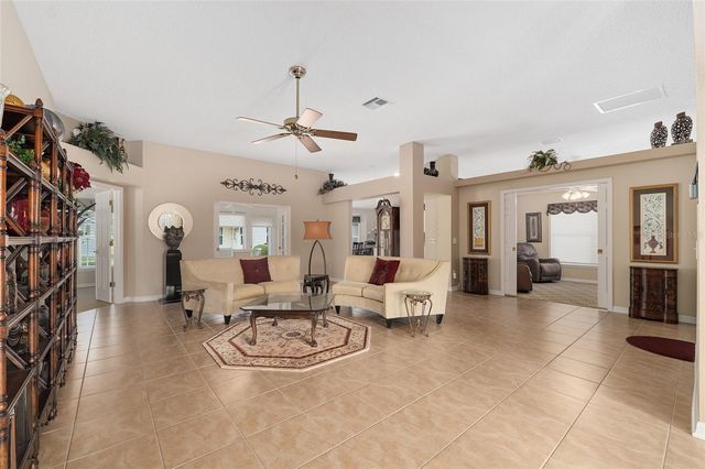 977 CARIBOU WAY, The Villages, FL 32162