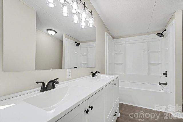 212 S Upright Street, Landis, NC 28088
