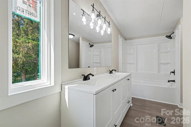 212 S Upright Street, Landis, NC 28088