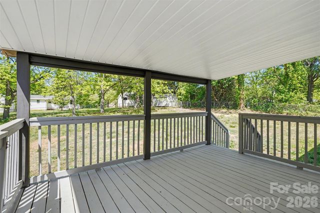 212 S Upright Street, Landis, NC 28088
