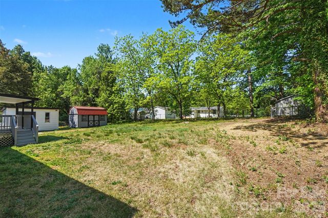 212 S Upright Street, Landis, NC 28088