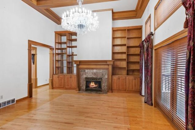 152 MAPLE BLUFF ROAD NORTH, Stevens Point, WI 54482