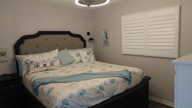 7868 40TH AVENUE N 7868, St Petersburg, FL 33709