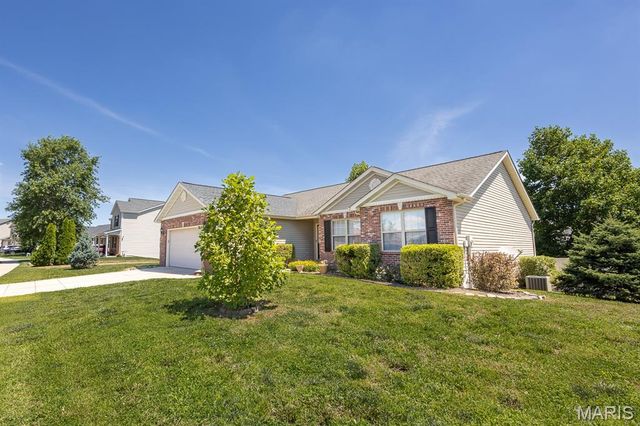 2798 London Lane, Shiloh, IL 62221
